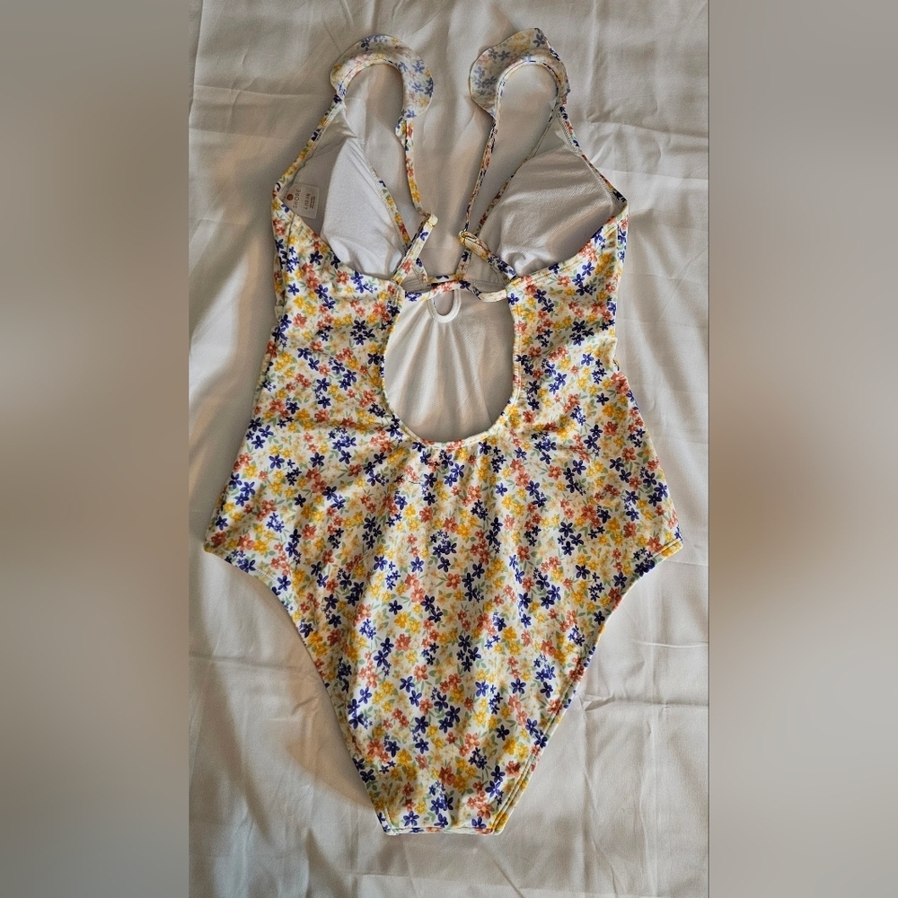 Shade & Shore Ditsy Floral Ruffle Plunge One-Piece Swimsuit - Size Large - Picture 2 of 3